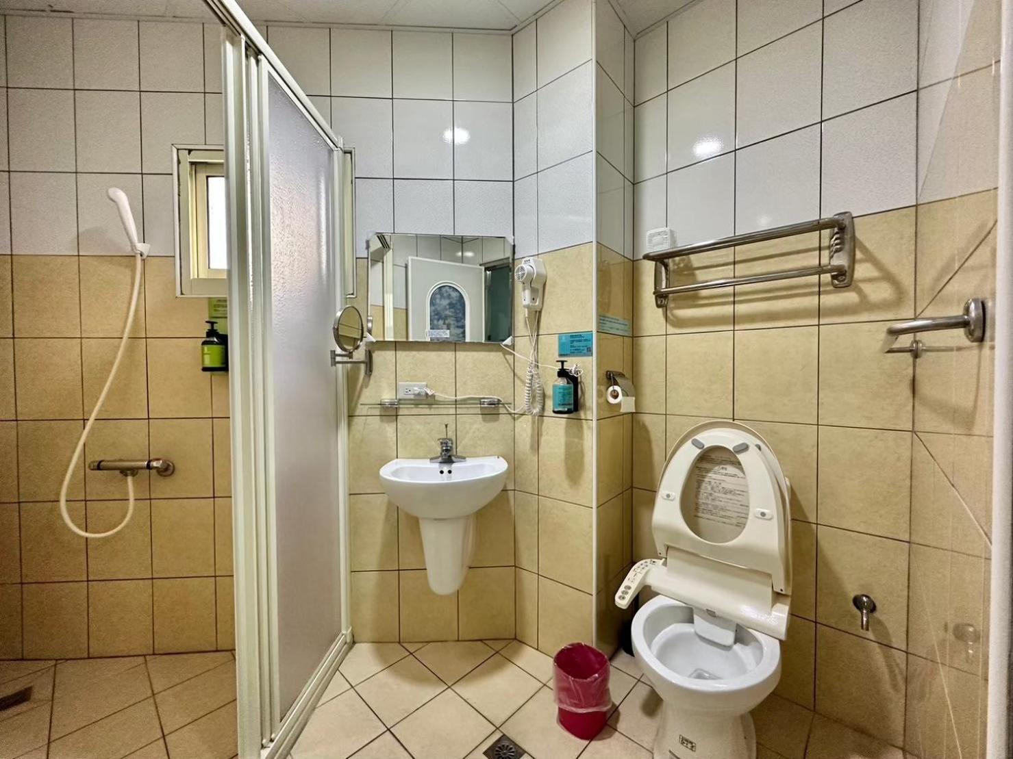 Luyu Homestay Lugang Zewnętrze zdjęcie